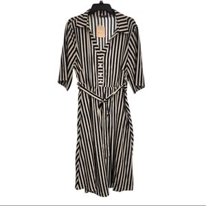 BloomChic Black and White Striped Midi Shirt Dress ,Size 18-20, NWT